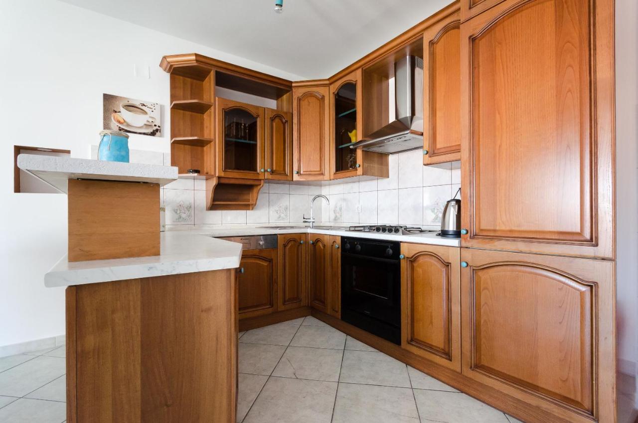 Apartments Slavica R Банёл Экстерьер фото