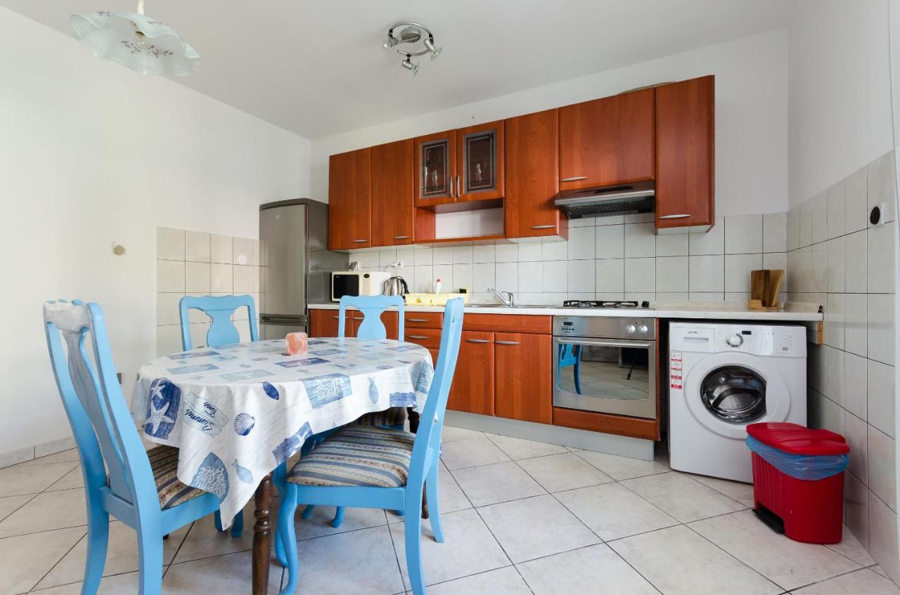 Apartments Slavica R Банёл Экстерьер фото