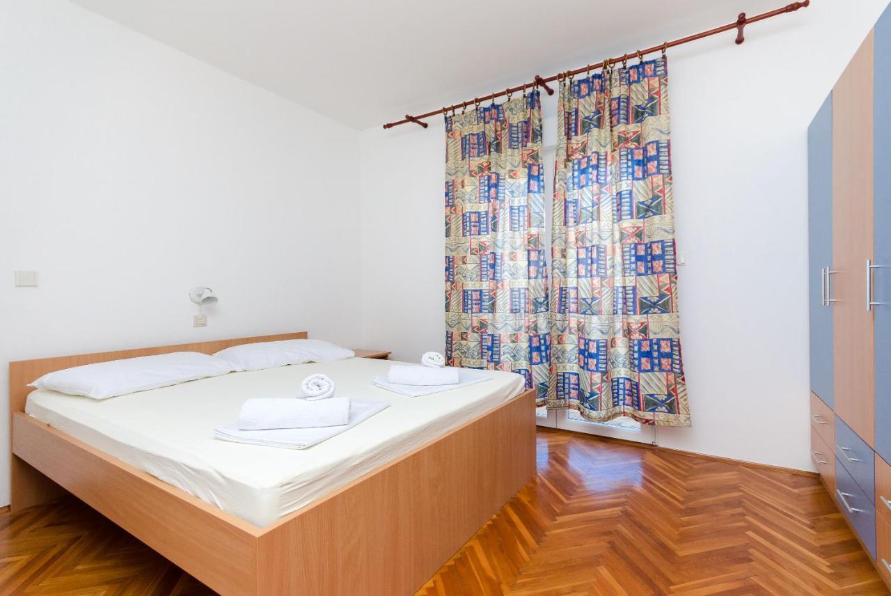 Apartments Slavica R Банёл Экстерьер фото