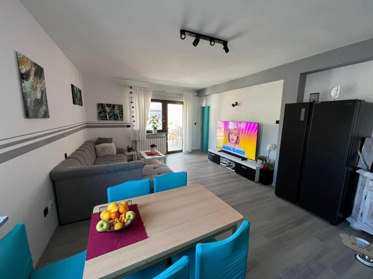 Apartments Slavica R Банёл Экстерьер фото